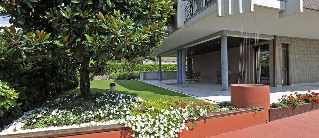 The Flower Garden, 斯坎佐罗夏泰 — 照片 1