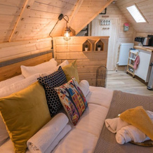 Hobbit Cabin For 2 - Outdoor Bath / Wood Burner, Карлук — фото 4