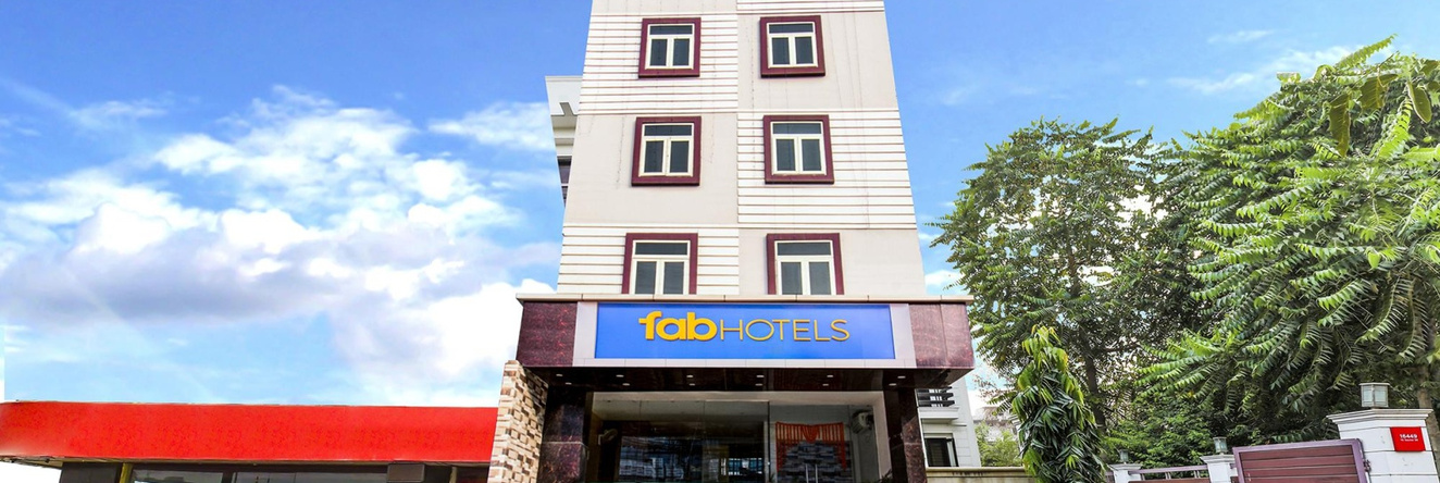 Fabhotel Grand Sheela, Патна — фото 1