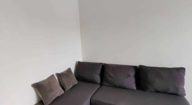 Apartments on Stroiteley Avenue 13/3, 扎林斯克 — 照片 1