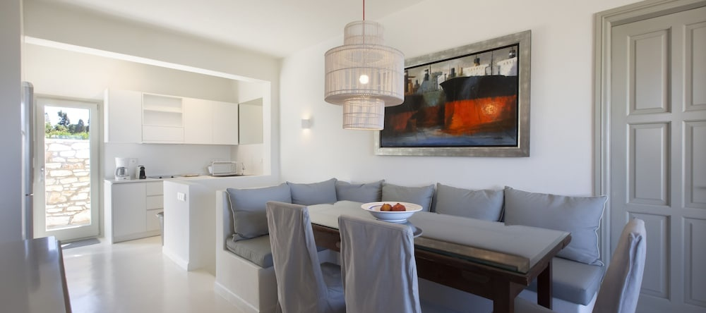 Seaview Villa by Villarentalsgr, Ampelas — photo 1
