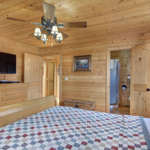 Woodland Wonder W/ Hot Tub And Pool Table!, Олдем — фото 2