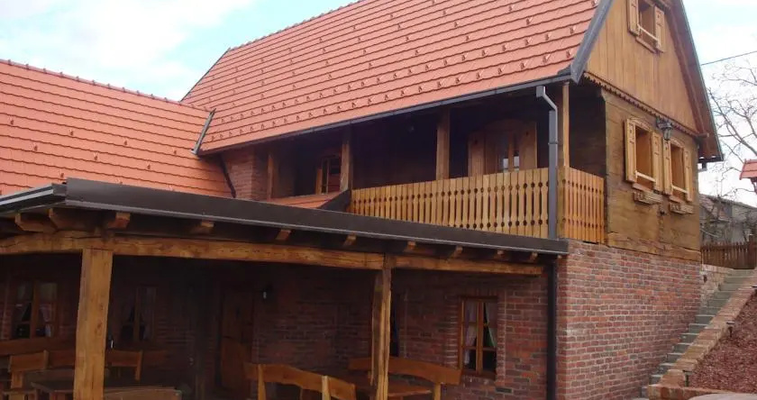 Guest House Repušnička Klet, 库蒂纳 — 照片 1