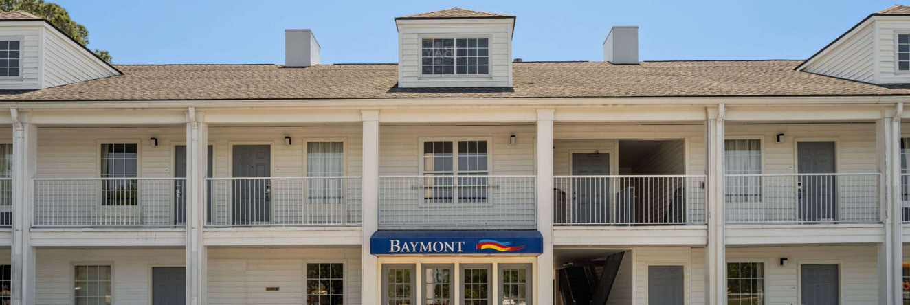 Baymont by Wyndham Kingsland, 金斯兰 — 照片 1