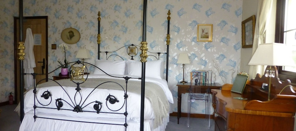 Coedllys Country House B&B, Llangynin — photo 1