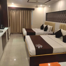 Hotel Narmada Grand, 塔德帕莱 — 照片 4