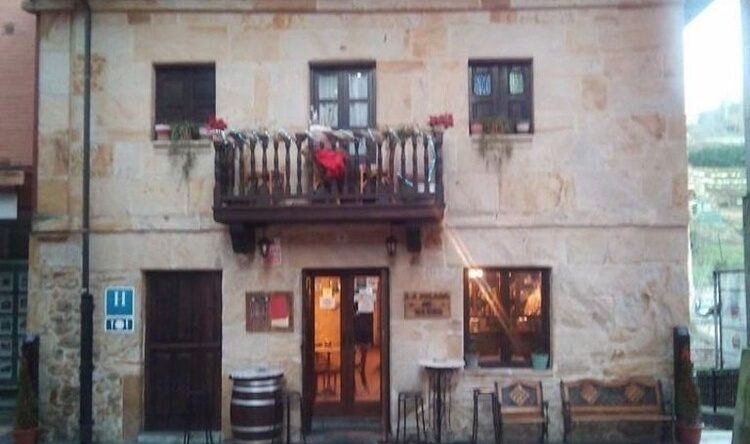 La Posada de Barro, Infiesto — photo 1