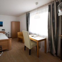 Stadt-Hotel, 巴特赫尔斯费尔德 — 照片 4
