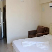 Ozbek Hotel, Гёкчеада — фото 3