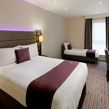 Premier Inn Farnborough West - Southwood, Фарнборо — фото 3