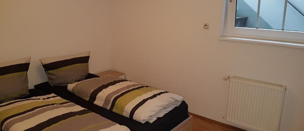 Wohnen Im Souterrain Einer Villa, Хердекке — фото 1