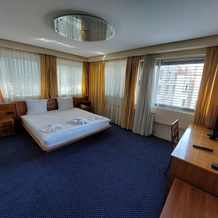 Hotel Brass, Илиджа — фото 4