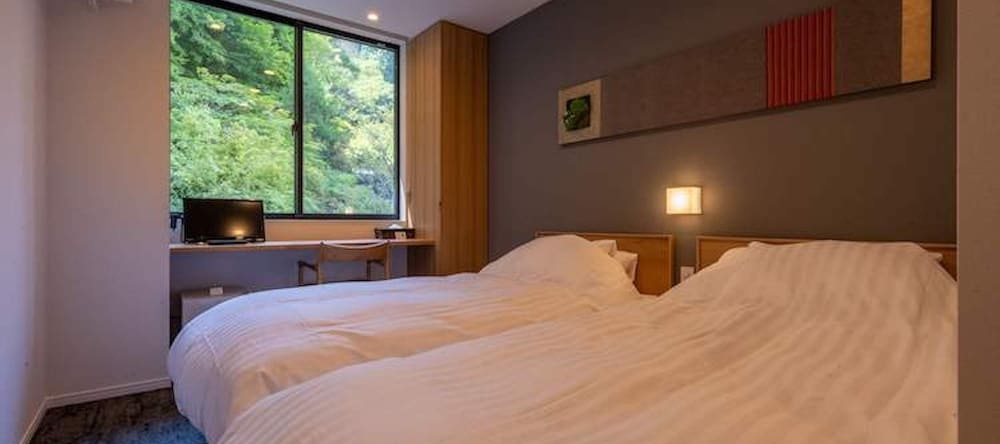 besshoonsen midoriya, 上田 — 照片 1