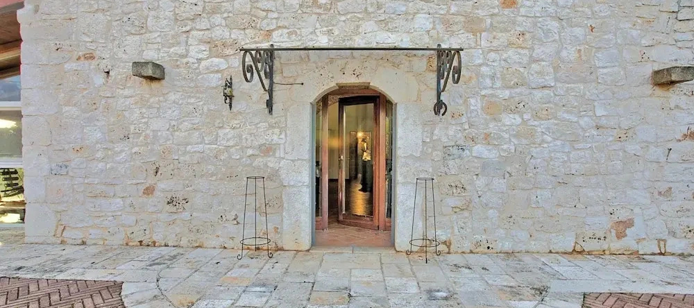 Masseria Pitorre With Pool, Конверсано — фото 1
