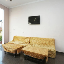 OYO 27686 Hotel Chandra Garden, 戈瓦尔丹 — 照片 3