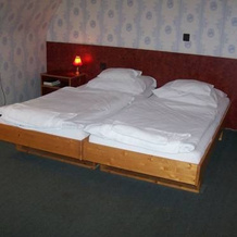 Gondola hotel, Debrecen — photo 2
