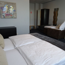 Komm' In Hotel, Мехерних — фото 2