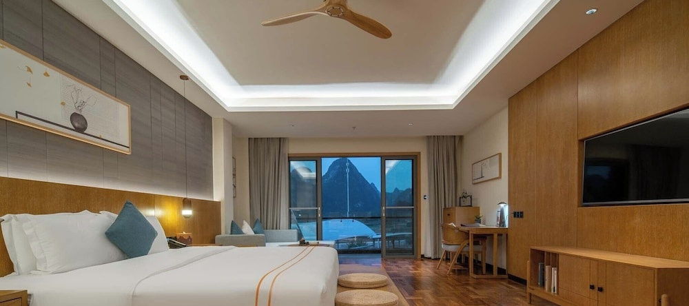 Yangshuo Fadai hot spring luxury hotel, 桂林 — 照片 1
