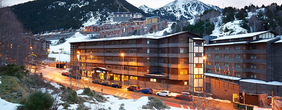 Euroski Mountain Resort, 索尔德乌 — 照片 1
