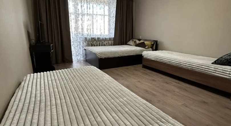 S Horoshim Remontom Flat, Uchaly — photo 1