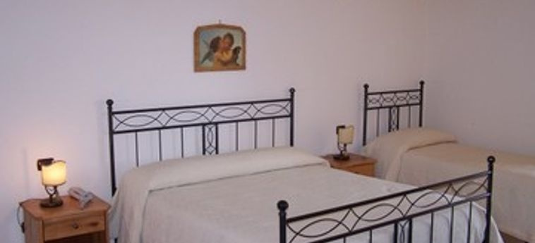 Tenuta Sciacca - Agriturismo, Falciano del Massico — photo 1