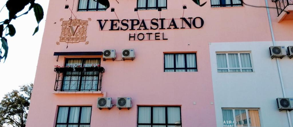Vespasiano Hotel, Телемаку-Борба — фото 1