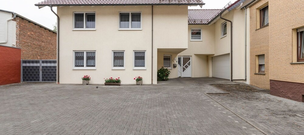 Pleasant Apartment In Altenbeken With Balcony, Altenbeken — фото 1