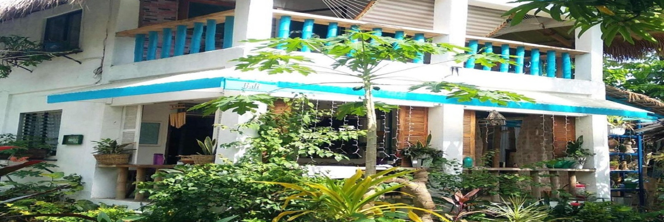Half Moon Village and Beach House, 连 — 照片 1