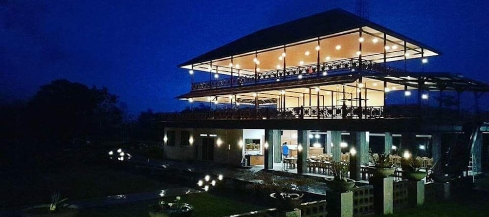 Nusantara Hotel & Restaurant, Сембалун Лаванг — фото 1
