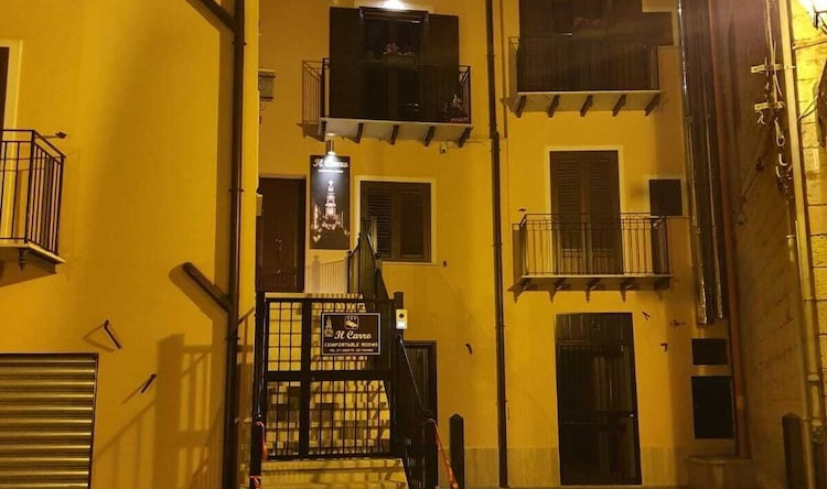 Il Carro Comfortable Rooms, San Giovanni Gemini — photo 1