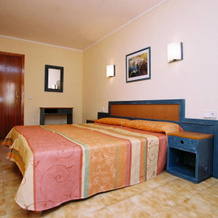 Balansat Torremar Apartments, 圣胡安包蒂斯塔 — 照片 5