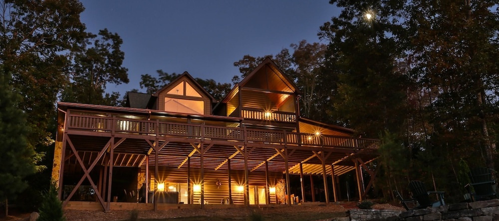 Eagles Breeze Nevaeh Cabin Rentals, Ултюа — фото 1