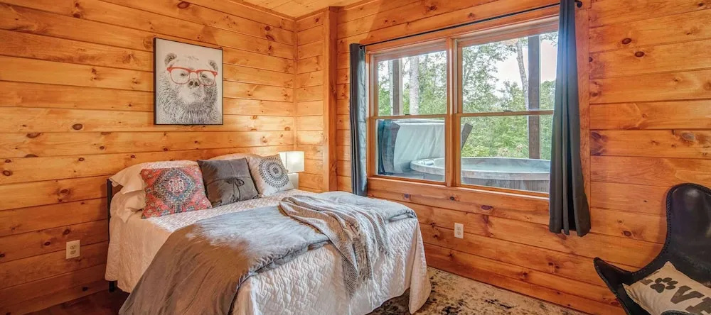 Gorgeous & Secluded 3 Bdr Cabin In Mineral Bluff!, Браунс-Милл — фото 1