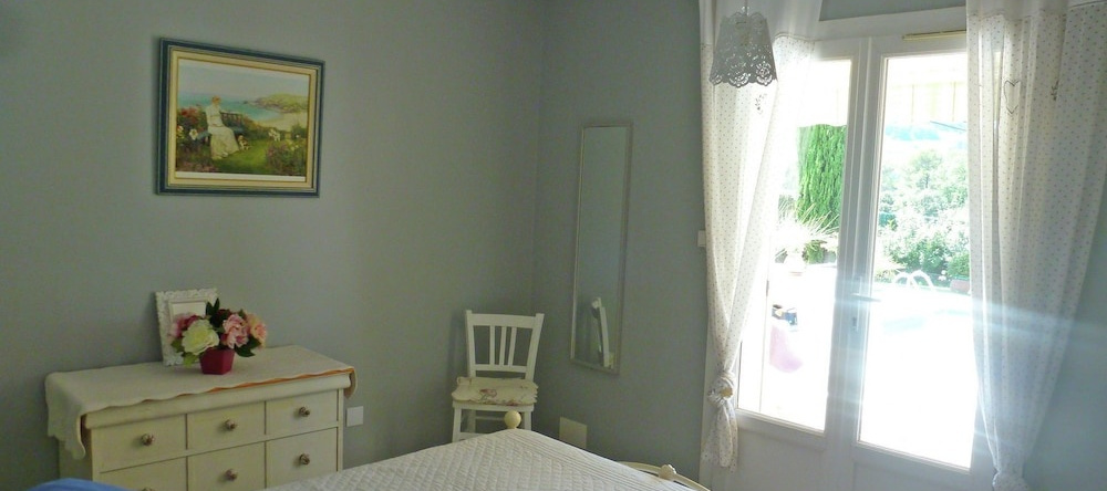 Charming Villa With Private Swimming Pool, Only 5 km From the Mediterranean Sea, Le Beausset — photo 1