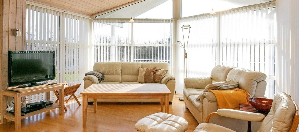 Spacious Cottage in Lønstrup With Terrace, Hjorring — photo 1