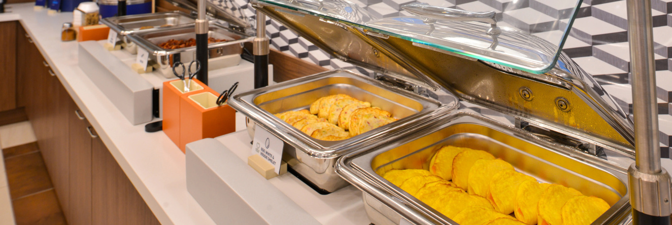 Cape Cod Hotel, 海恩尼斯 — 照片 1
