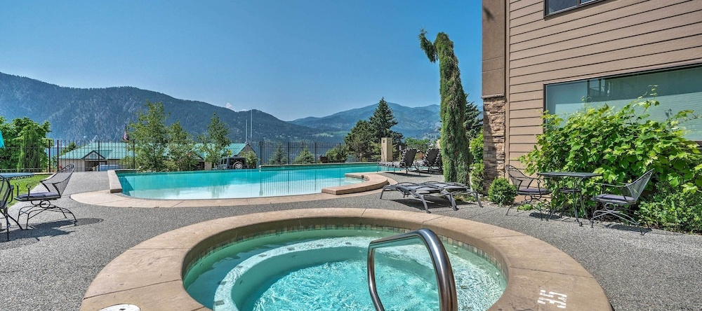 Cozy Manson Condo on Lake Chelan w/ Pool Access!, Manson — photo 1
