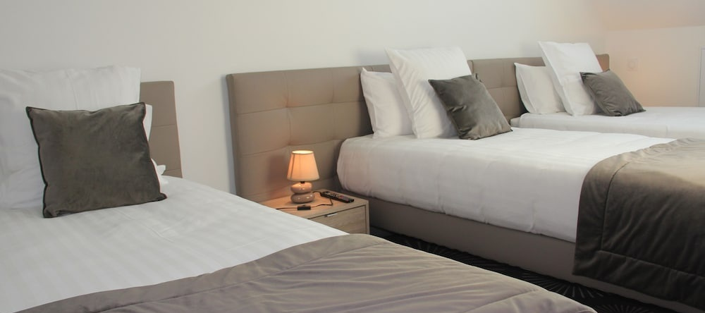 Sarl Logis du Grand Pin, Saint-Martin-des-Entrees — photo 1