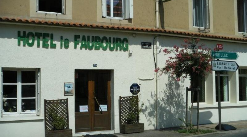 Le Faubourg, 菲热 — 照片 1