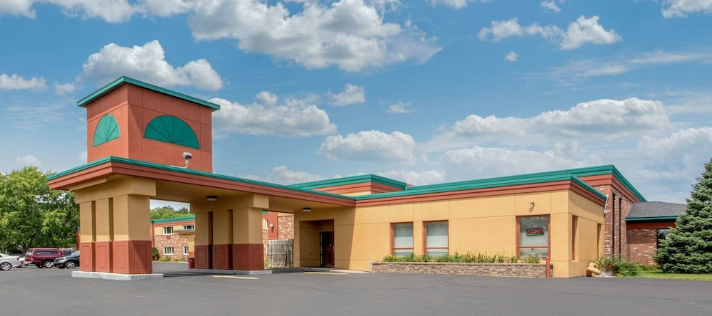 Quality Inn Wisconsin Rapids, Висконсин-Рэпидс — фото 1