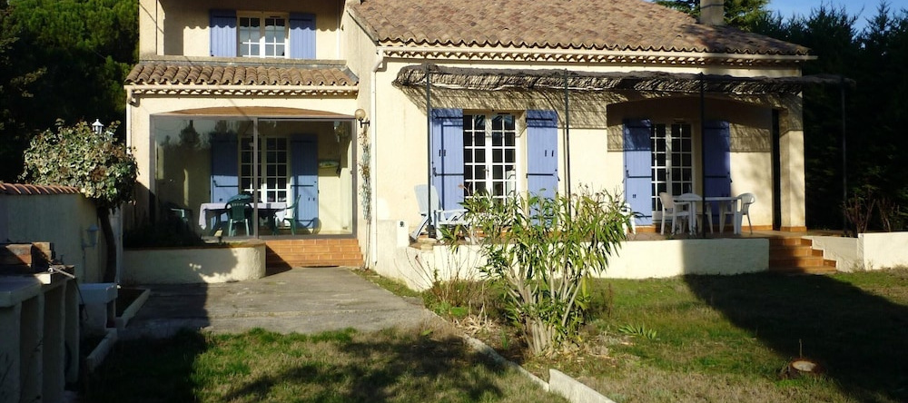 House With 3 Bedrooms In Loriol-Du-Comtat, With Enclosed Garden - 110 Km From The Beach, Лориоль-дю-Конта — фото 1