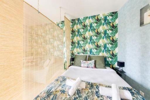 Superbe Studio Apartment À 2Mn De Paris, Жантийи — фото 1