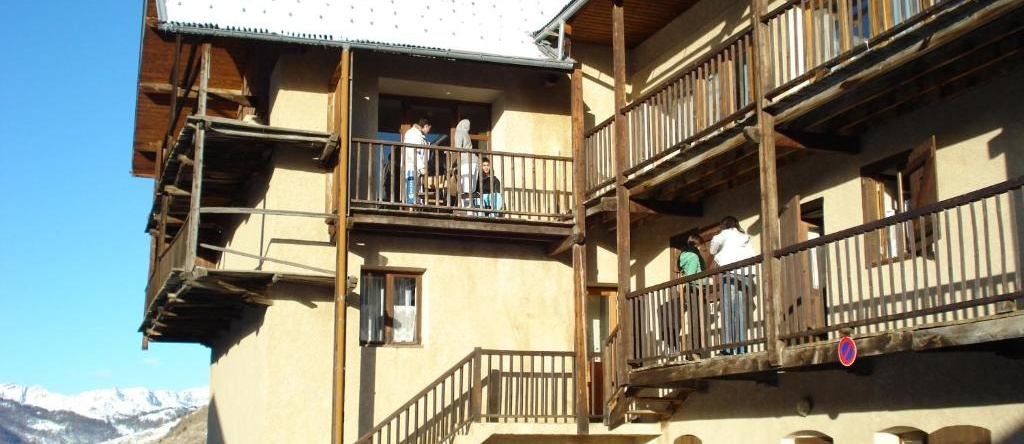 Chalet le Genepy with amazing views!, 莫兰昂凯拉 — 照片 1