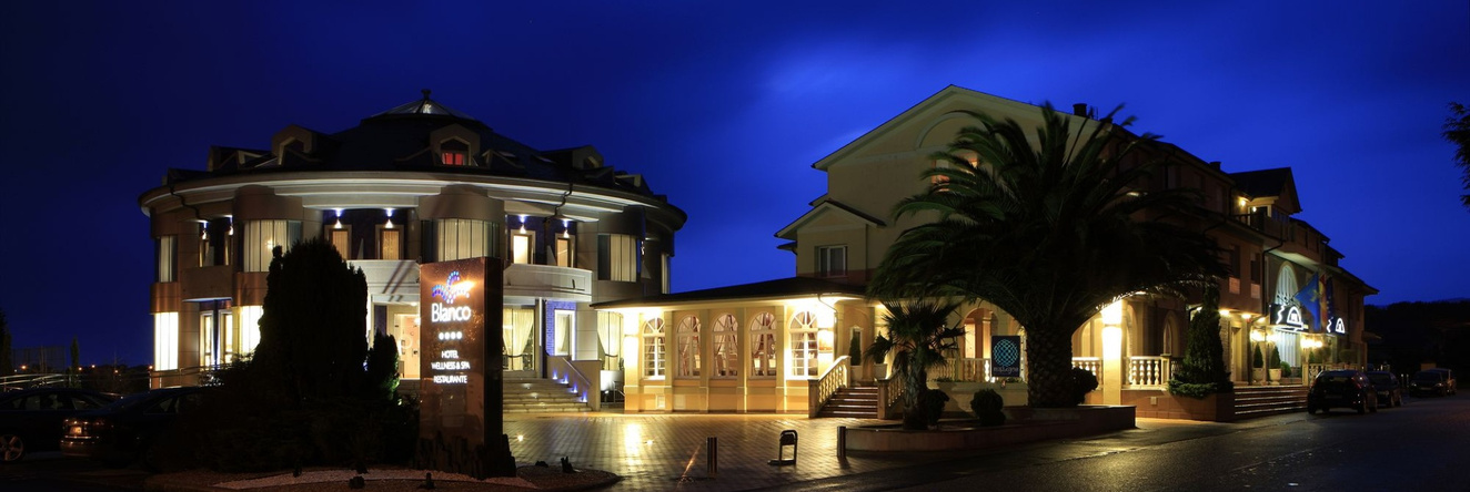 Blanco Hotel Spa, Навиа — фото 1