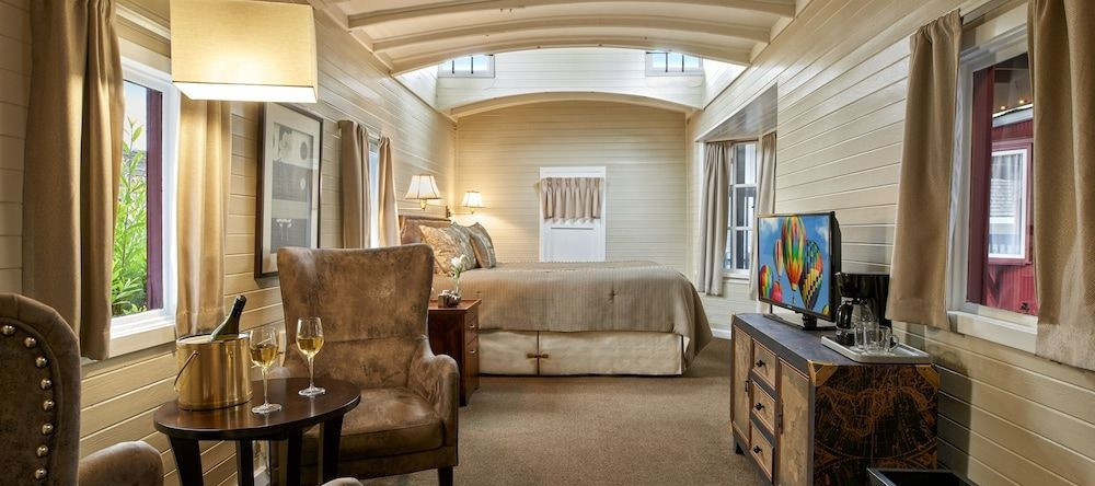 Napa Valley Railway Inn, Yountville — photo 1