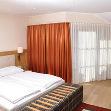 Das Salvator Iris Porsche Landhotel, Фризах — фото 3