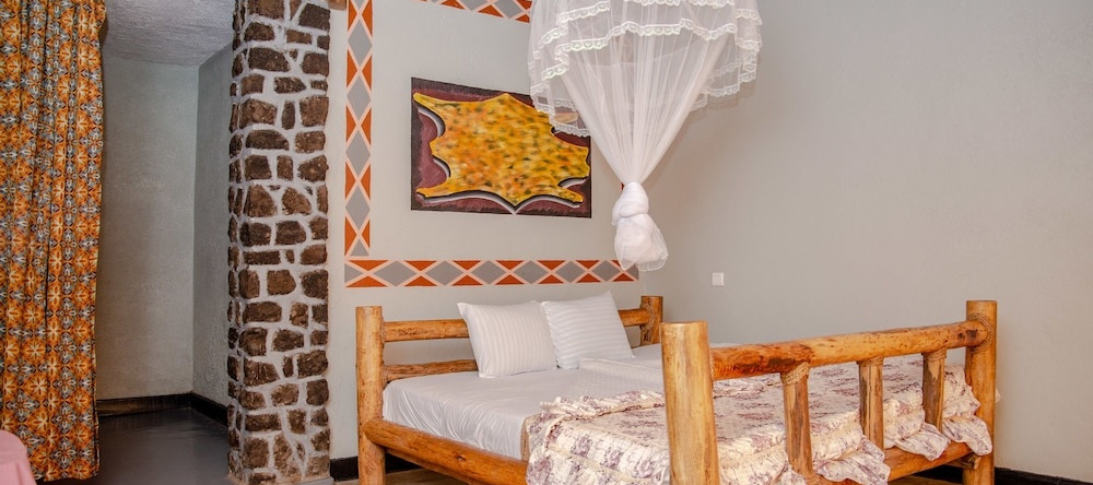 Musanze Caves Hotel, Рухенгери — фото 1