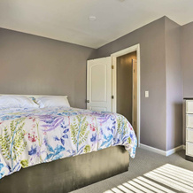 Vibrant Teaneck Home ~ 12 Mi To Manhattan!, Тинек — фото 2