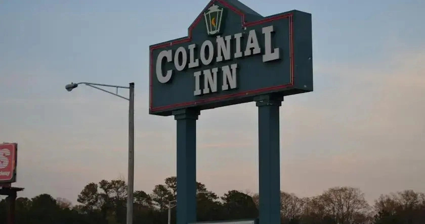 Colonial Inn, Кливленд — фото 1