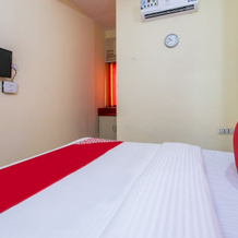 OYO 24109 Hotel Santushti, Dewas — photo 5